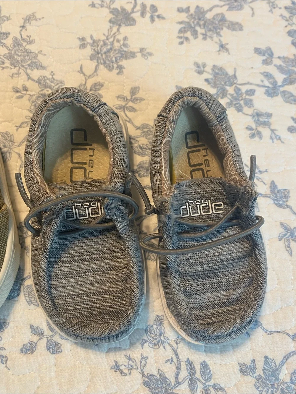 Baby Boy/Toddler Shoe Bundle Size 2/3 Hey Dude, Wonder Nation, Oshkosh
